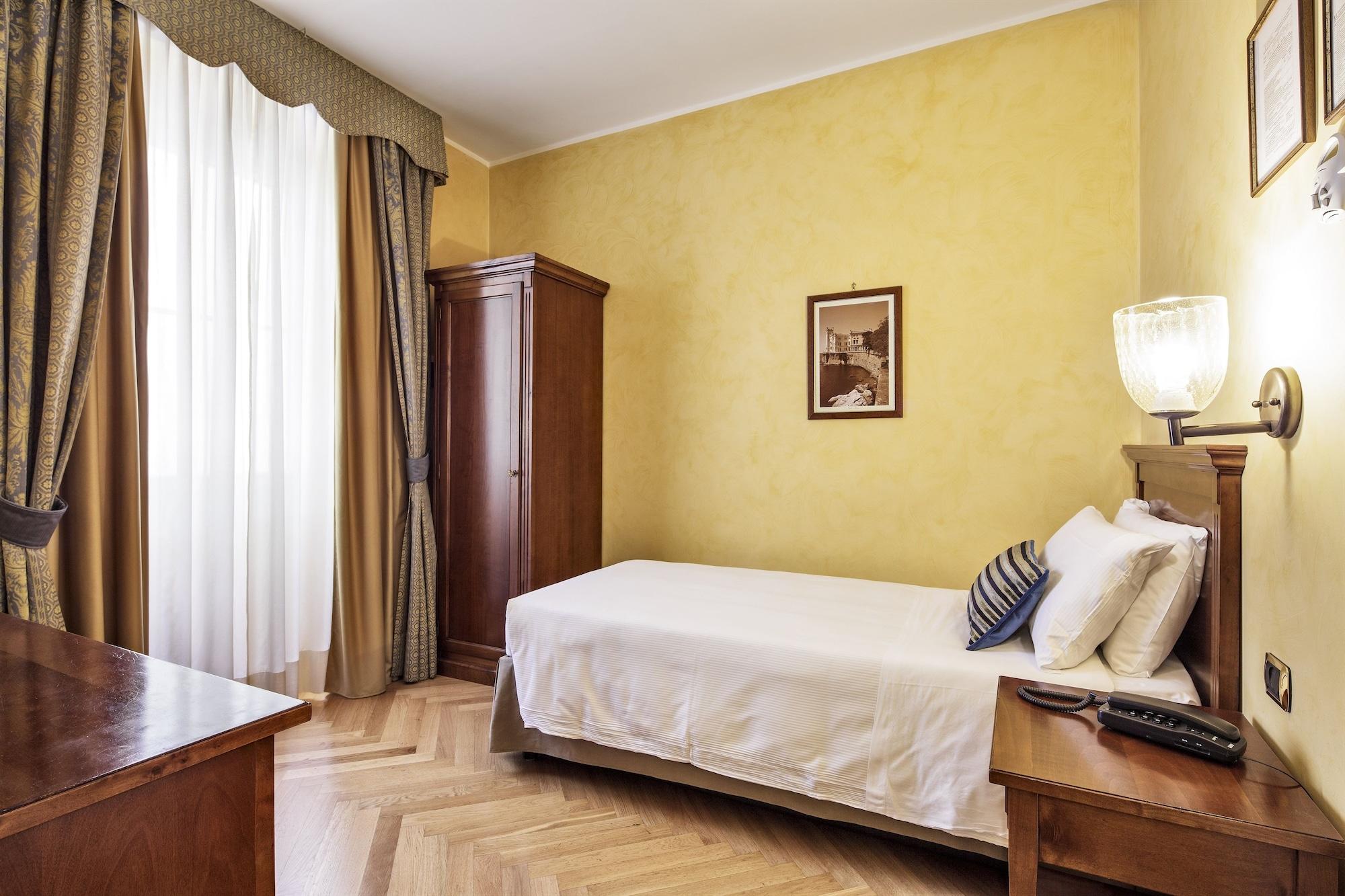 Hotel Continentale Trieste Exterior photo