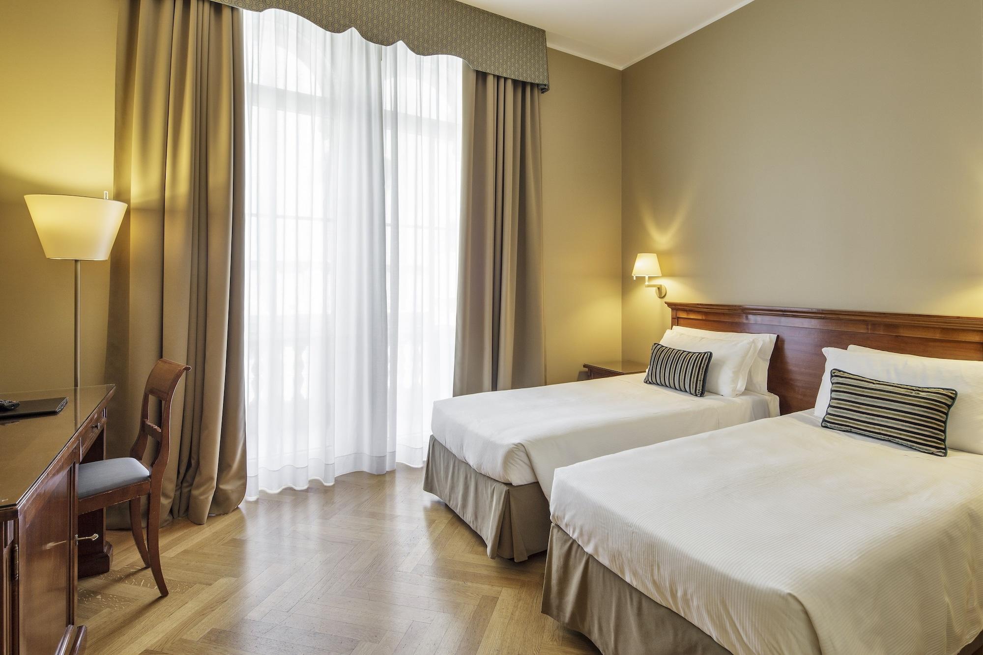Hotel Continentale Trieste Exterior photo